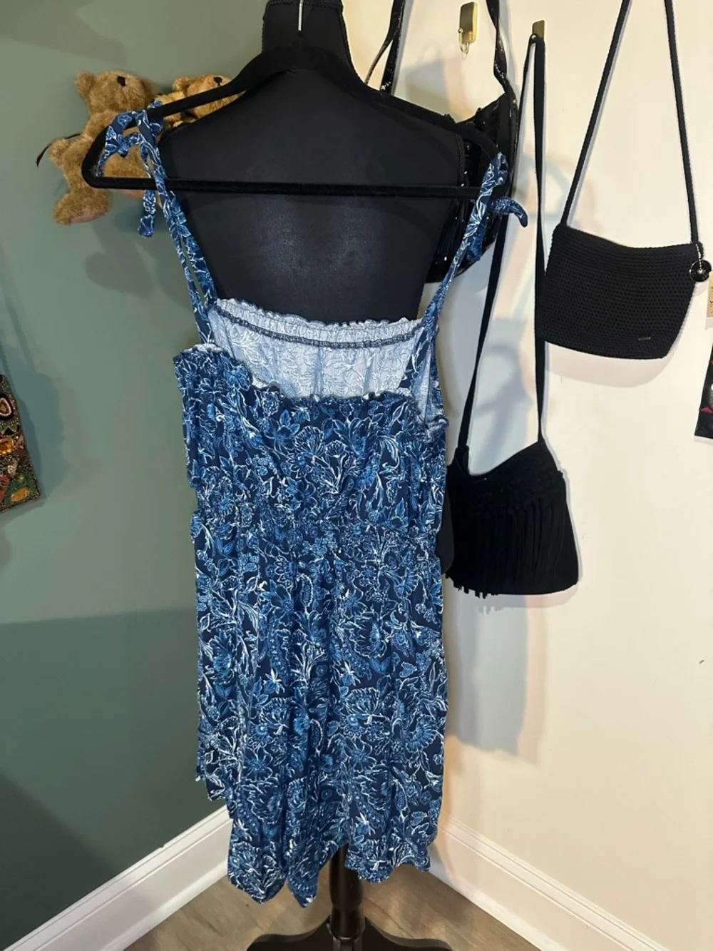 Torrid Blue Floral Romper Size 0 (10/12) Boho Tie Strap Stretchy Summer - Picture 6 of 6